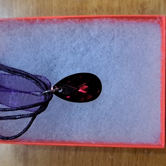 After Sunset Crystal Teardrop Necklace - Picture 2 of 6